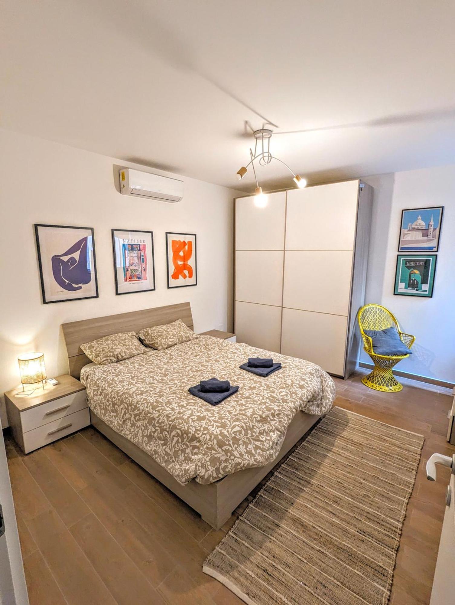 The Green Apartment - Central Malta - 2 Bed 2 Bath, 82Sqm Msida Bagian luar foto