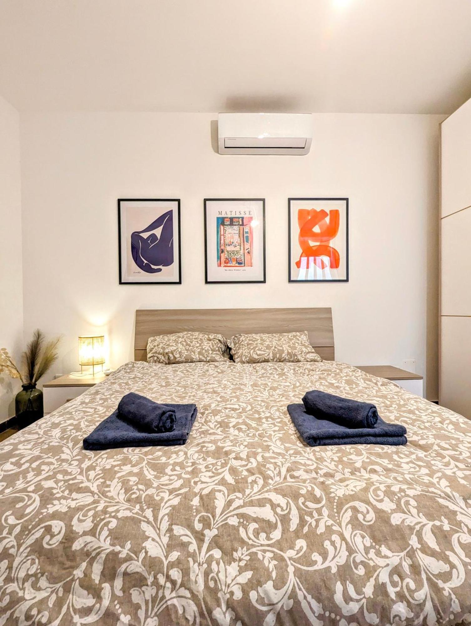 The Green Apartment - Central Malta - 2 Bed 2 Bath, 82Sqm Msida Bagian luar foto